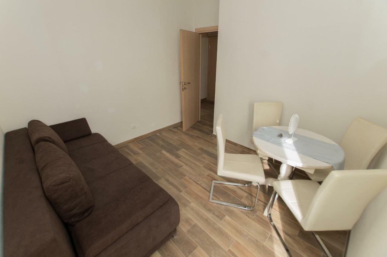 Apartments Matanovi Dvori Makarska Kültér fotó